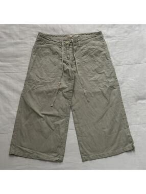 Max Studio khaki wide leg cargo shorts Size XS